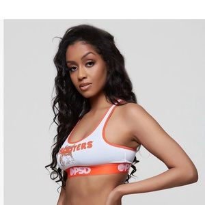 PSD Hooters sports bra